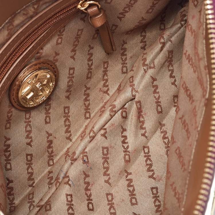 Pre Owned DKNY Purple Leather Lock Chain Shoulder Bag