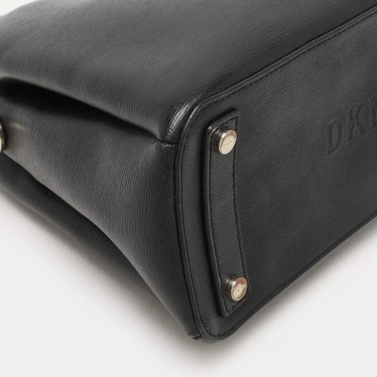 Pre Owned DKNY Black Textured Leather Paige Tote