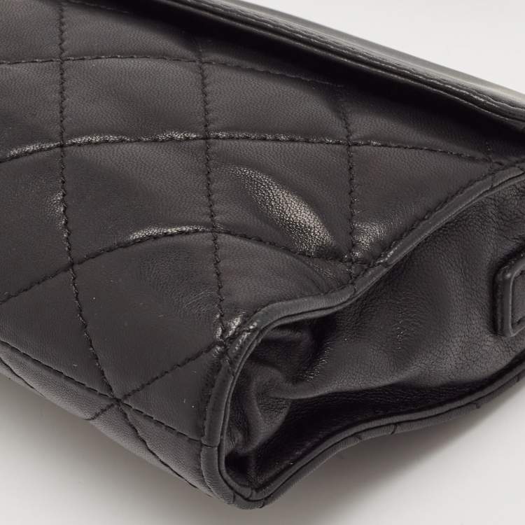 Pre Owned Dkny Black Quilted Leather Logo Flap Chain Clutch