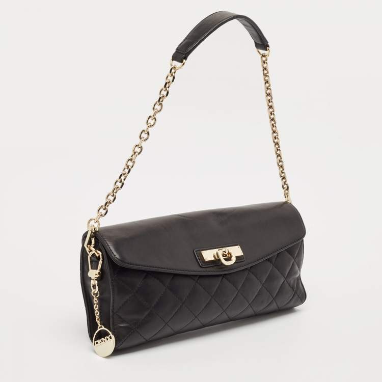Pre Owned Dkny Black Quilted Leather Logo Flap Chain Clutch
