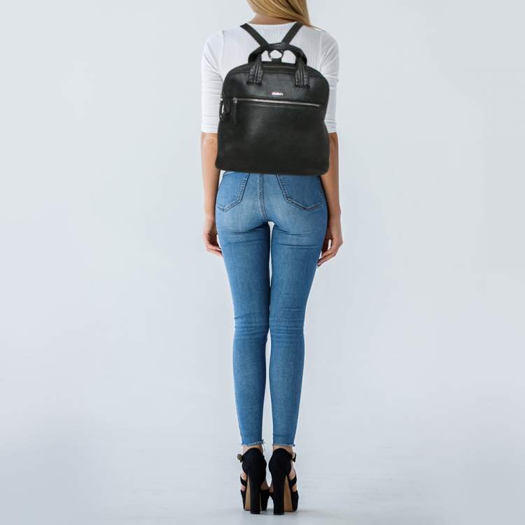Pre Owned DKNY Black Grain Leather Two Way Backpack