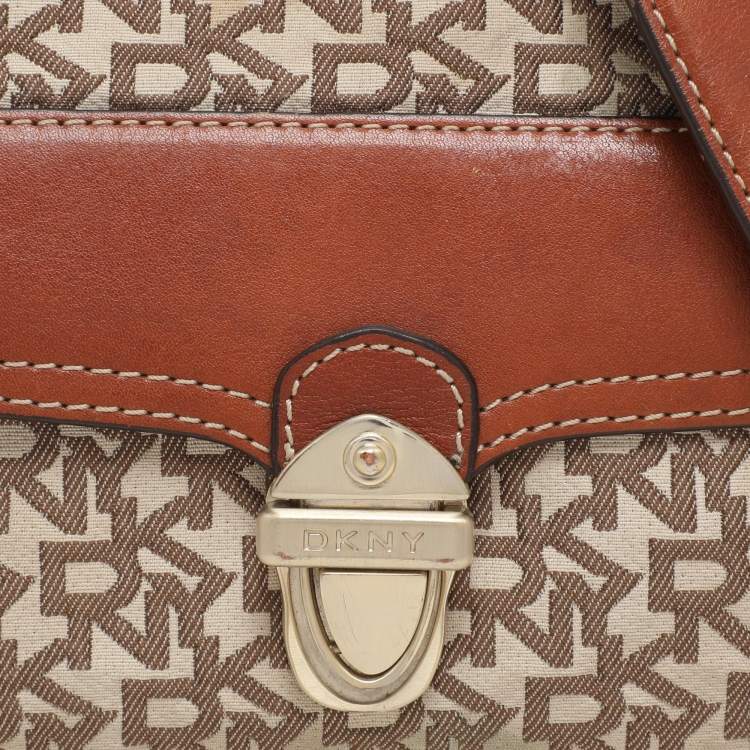 Pre Owned DKNY Beige/Brown Signature Canvas and Leather Shoulder Bag