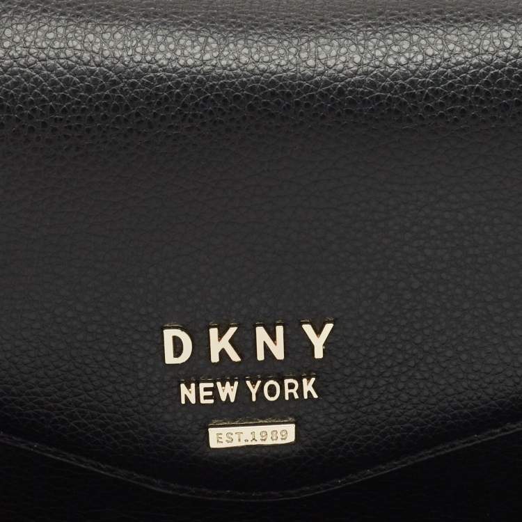 Pre Owned Dkny Black Leather Logo Flap Belt Bag