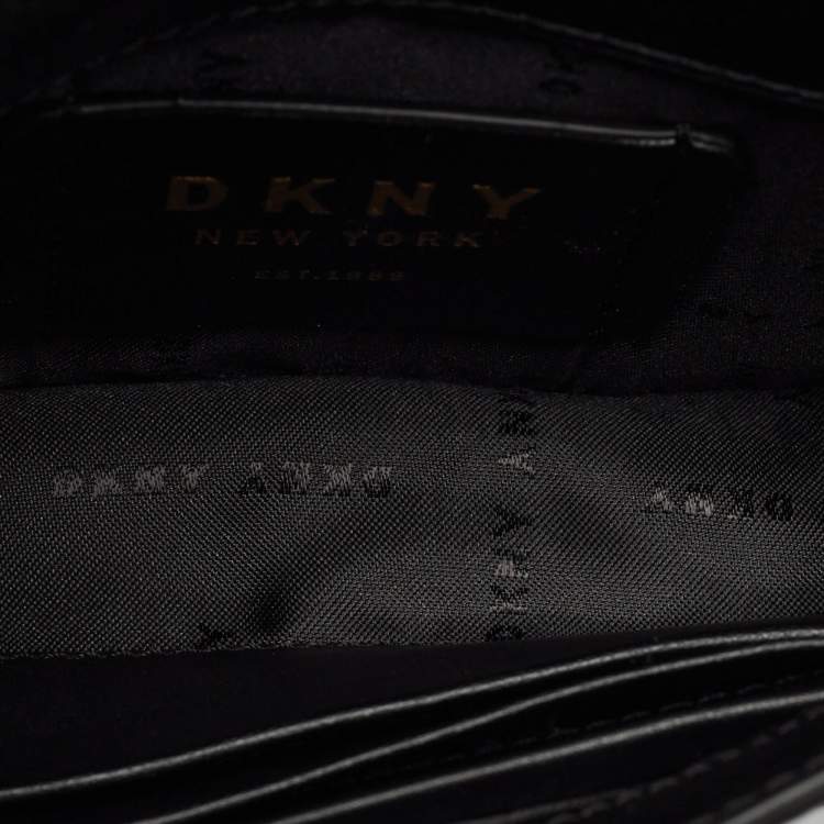 Pre Owned Dkny Black Leather Logo Flap Belt Bag