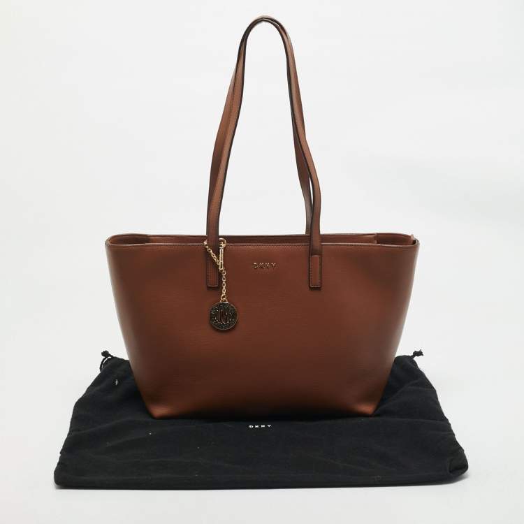 Pre Owned DKNY Brown Textured Leather Bryant Tote