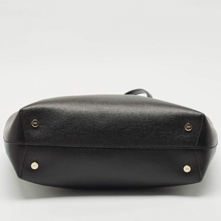 Pre Owned Dkny Black Leather Bryant Zip Tote