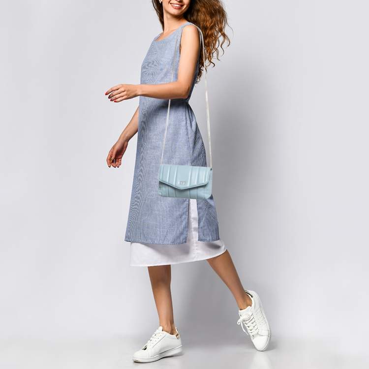 バッグ DKNY leather bag 10 Popular DKNY Bags to Invest In – Inside The Closet
