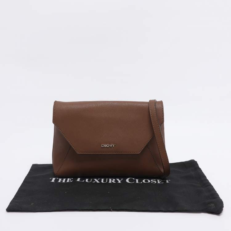 Pre Owned DKNY Tan Leather Bryant Park Envelope Crossbody Bag