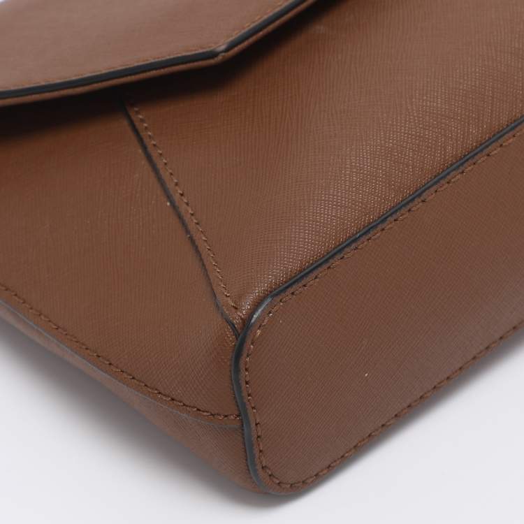 Pre Owned DKNY Tan Leather Bryant Park Envelope Crossbody Bag