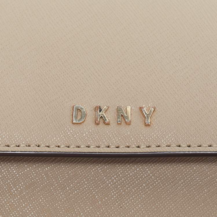 Pre Owned DKNY Beige Leather Flap Chain Crossbody Bag