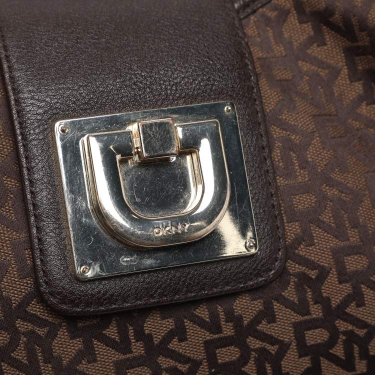 Pre Owned Dkny Brown Signature Canvas and Leather D Buckle Hobo
