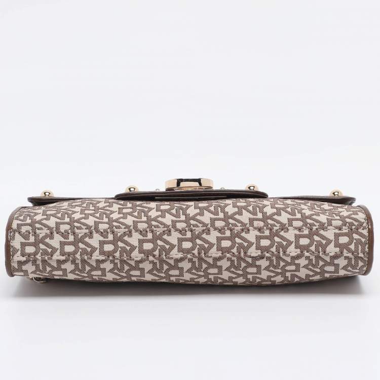 Pre Owned DKNY Brown/Beige Signature Canvas And Leather Chain Shoulder Bag