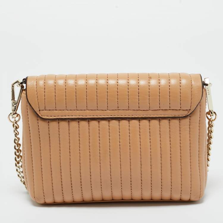 Pre Owned DKNY Beige Quilted Leather Gansevoort Crossbody Bag