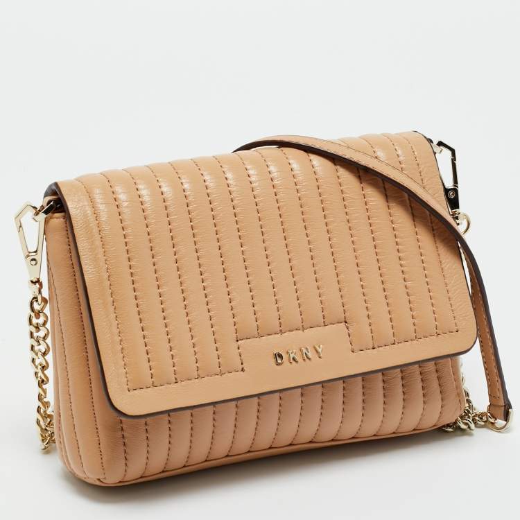 Pre Owned DKNY Beige Quilted Leather Gansevoort Crossbody Bag