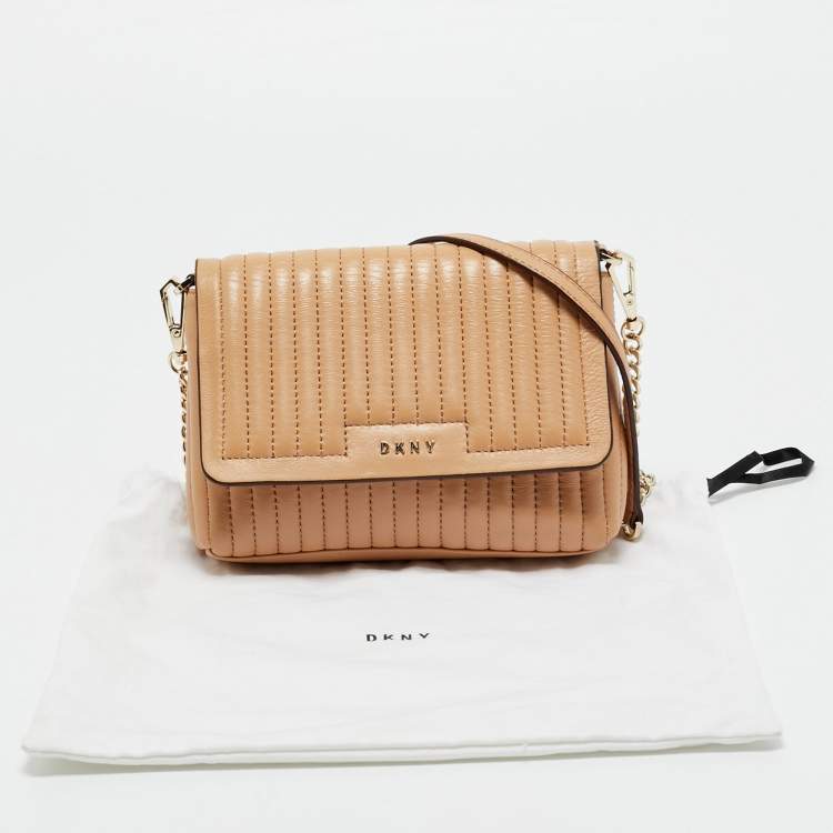 Pre Owned DKNY Beige Quilted Leather Gansevoort Crossbody Bag