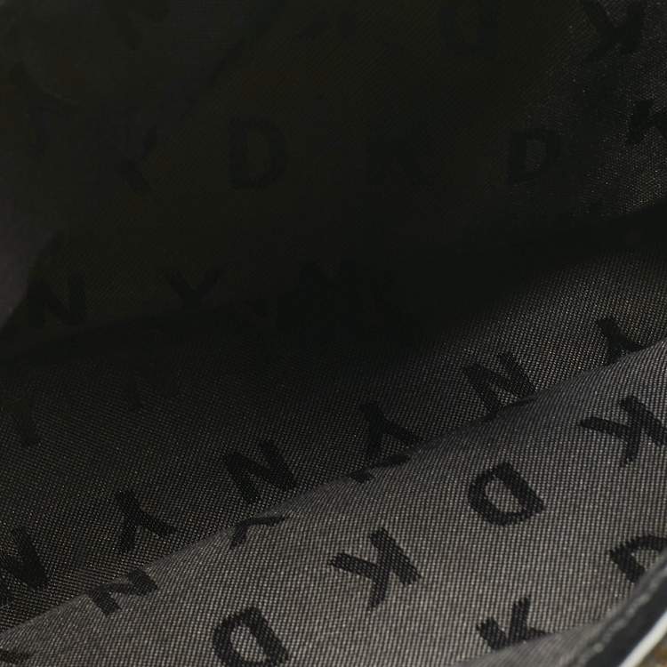 Pre Owned DKNY Black Leather Bryant Park Bucket Bag