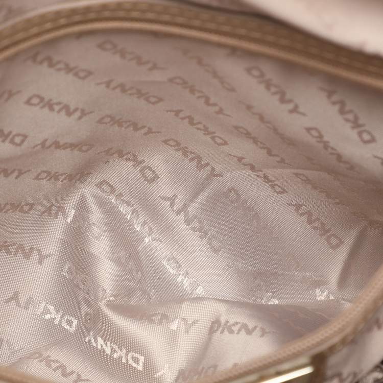 Pre Owned DKNY Blue Saffiano Leather Boston Bag