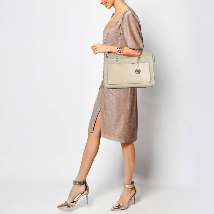Pre Owned DKNY Beige Monogram Coated and Leather Large Bryant Chain Zip Tote