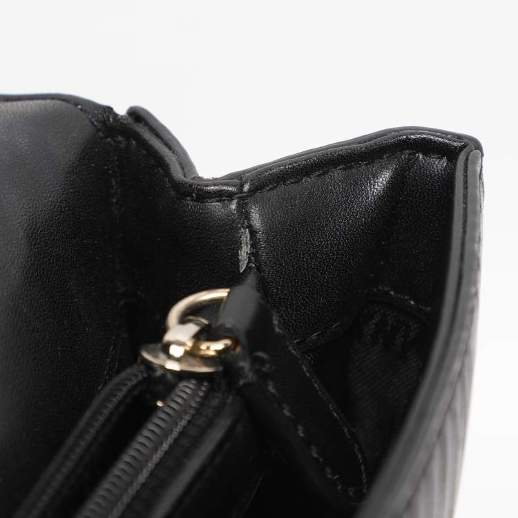 Pre Owned Dkny Black Leather Sina Shoulder Bag