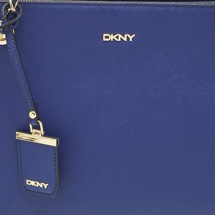 Pre Owned DKNY Blue Leather Bryant Park Chain Tote