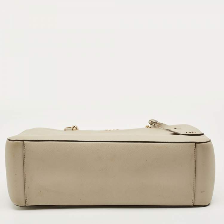 Pre Owned DKNY Light Beige Leather Bryant Park Chain Tote