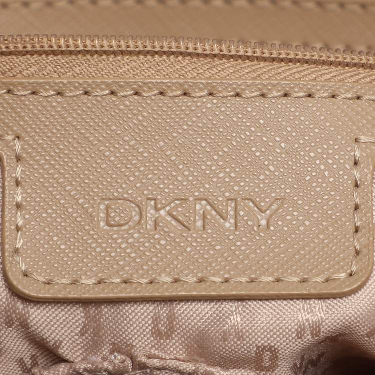 Pre Owned DKNY Green/Beige Python Embossed Leather Chain Tote