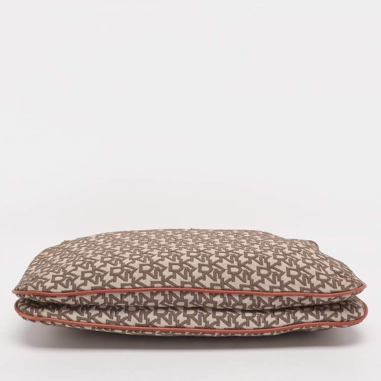 Pre Owned DKNY Brick Red/Beige Signature Coated Canvas And Leather Bryant Chain Shoulder Bag