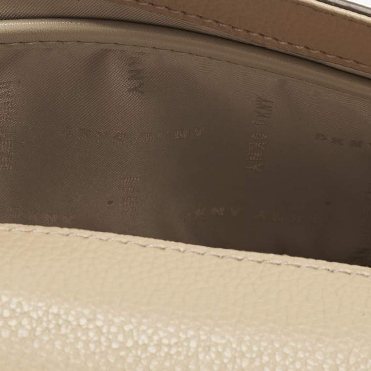 Pre Owned Dkny Beige Leather Elissa Crossbody Bag