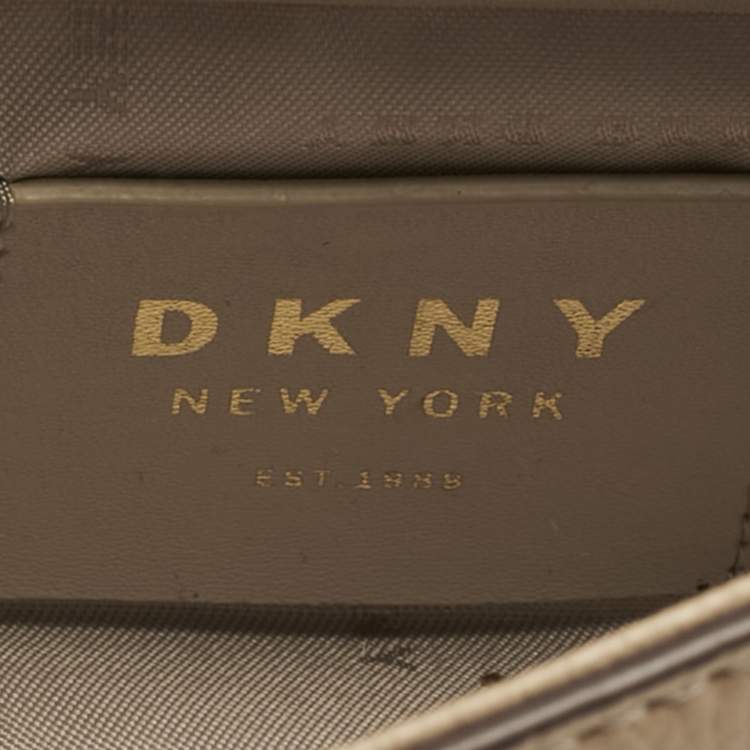 Pre Owned Dkny Beige Leather Elissa Crossbody Bag
