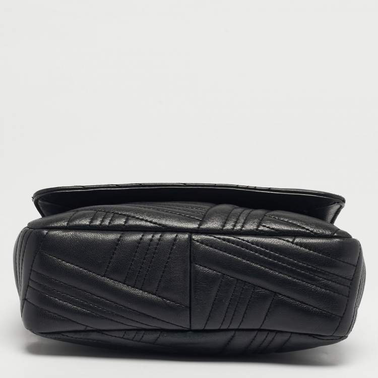 مملوكة مسبقًا DKNY Black Quilted Leather Allen Flap Shoulder Bag