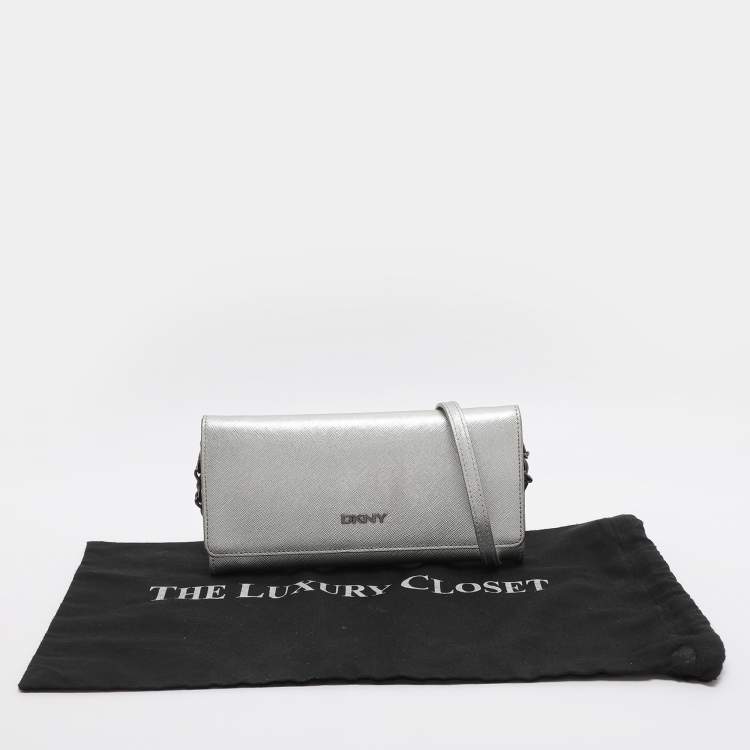 Pre Owned DKNY Flap Silver Leather Wallet On Chain