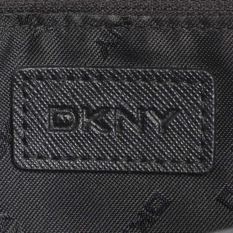 Pre Owned DKNY Flap Silver Leather Wallet On Chain