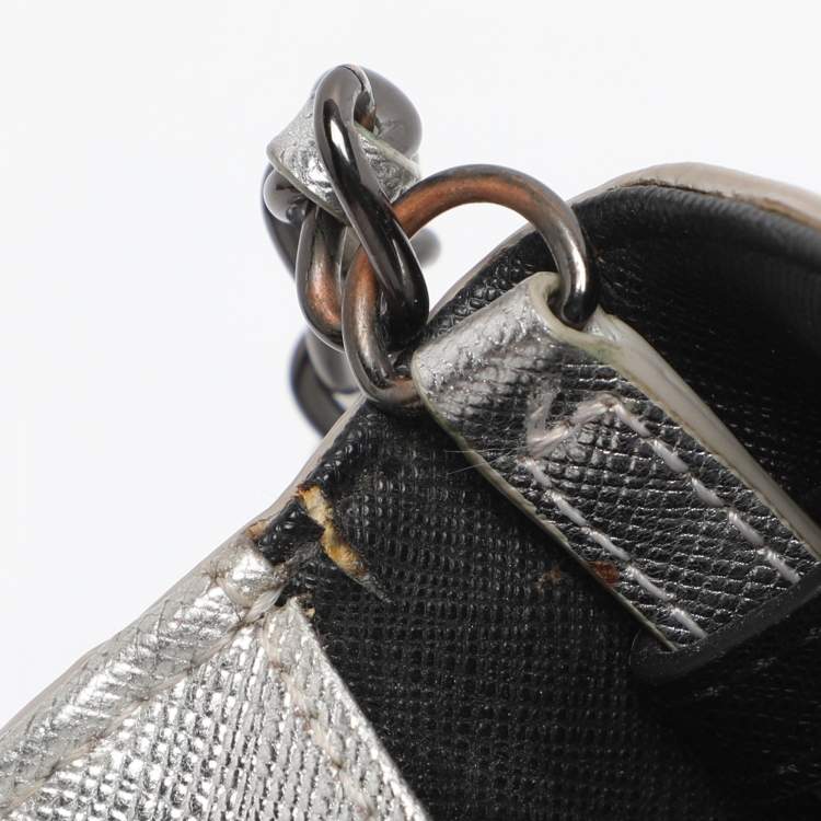 Pre Owned DKNY Flap Silver Leather Wallet On Chain