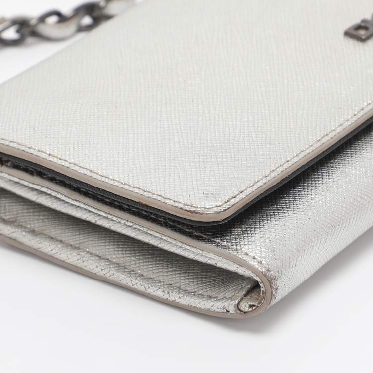Pre Owned DKNY Flap Silver Leather Wallet On Chain