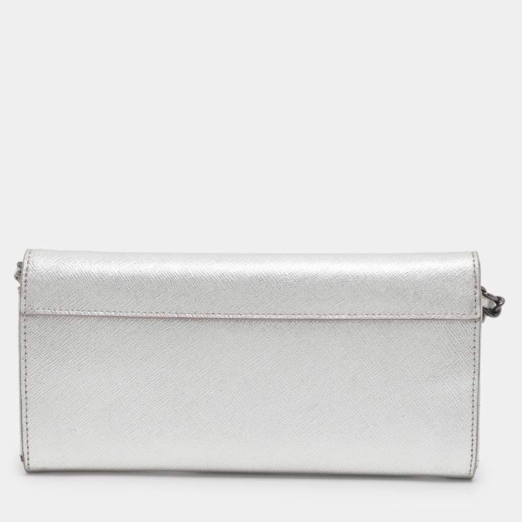 Pre Owned DKNY Flap Silver Leather Wallet On Chain