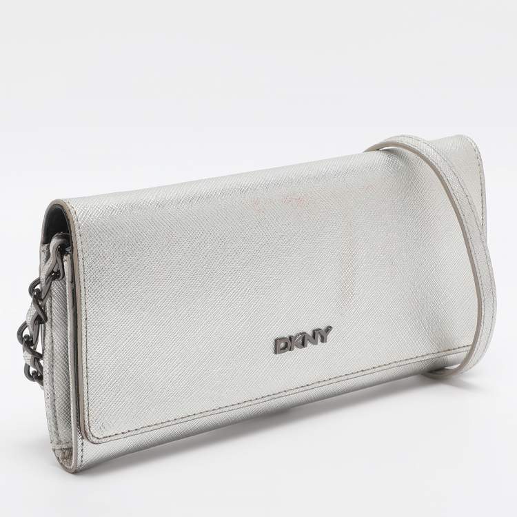 Pre Owned DKNY Flap Silver Leather Wallet On Chain