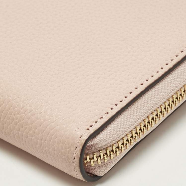 Pre Owned DKNY Light Pink Leather Zip Continental Wallet