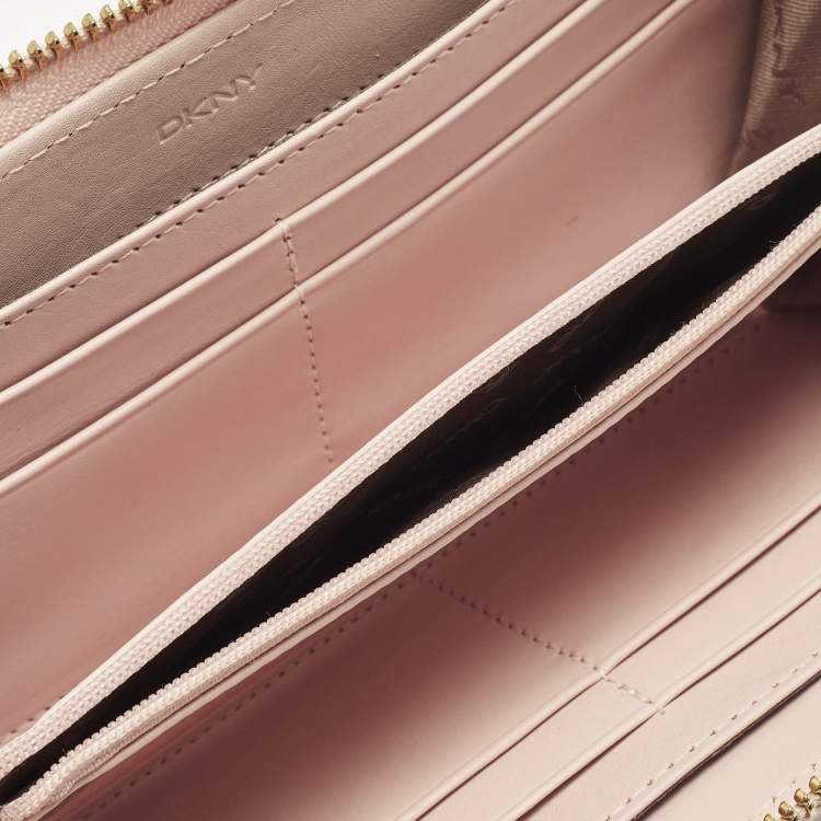 Pre Owned DKNY Light Pink Leather Zip Continental Wallet