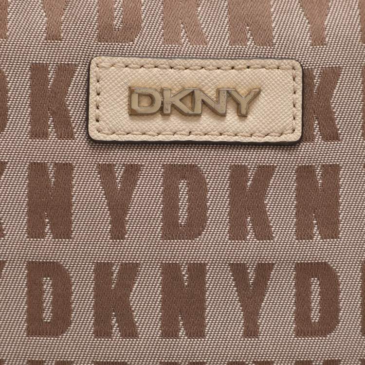 Pre Owned DKNY Beige Signature Canvas Shoulder Bag