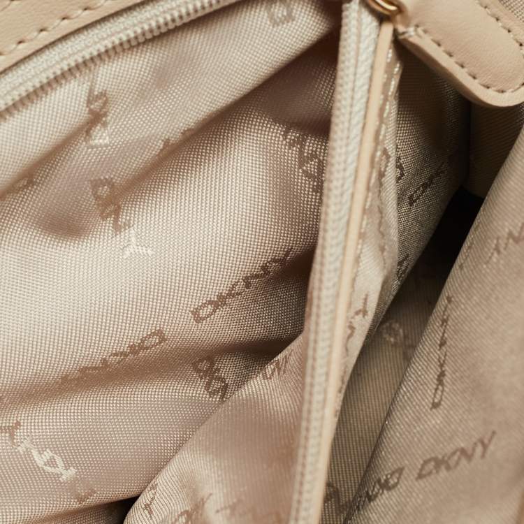 Pre Owned DKNY Ella Large Brown/Beige Signature Canvas and Leather Shoulder Bag