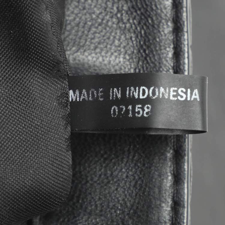 Pre Owned Dkny Black Pinstripe Quilted Leather Shoulder Bag