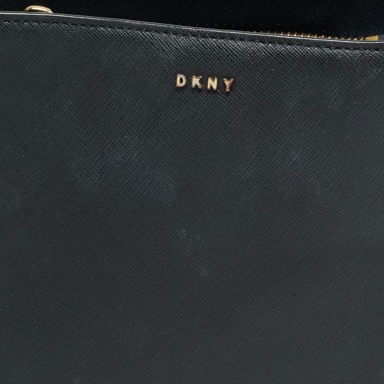 Pre Owned Dkny Bryant Park Black Leather Bucket Bag