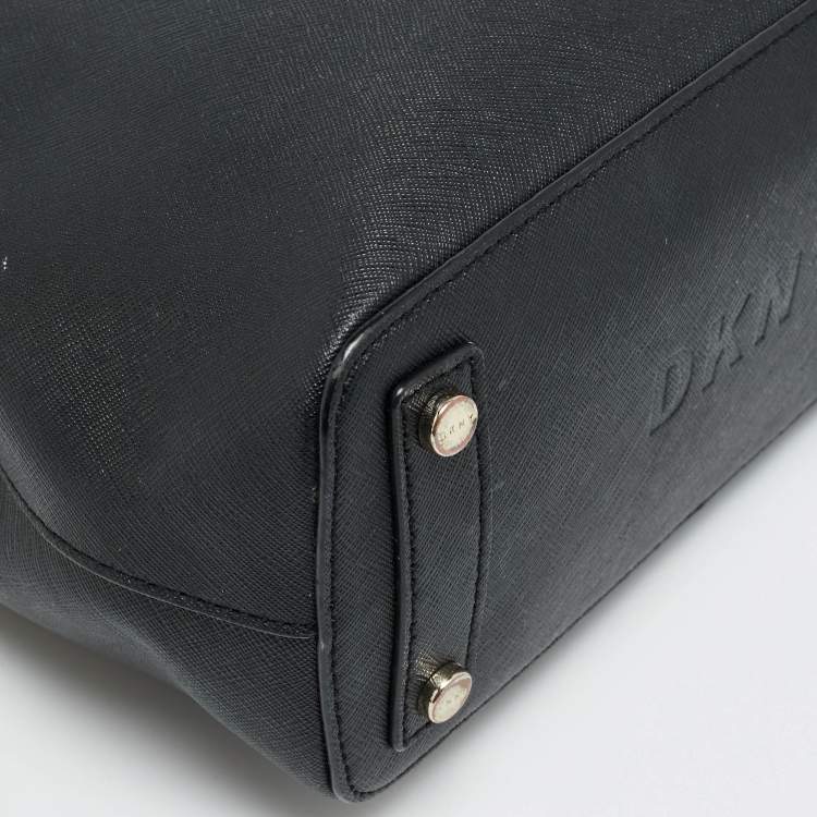 Pre Owned Dkny Bryant Park Black Leather Bucket Bag