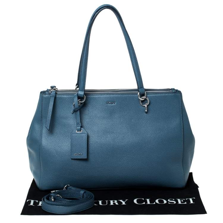 Pre Owned Dkny Blue Leather Double Zip Tote