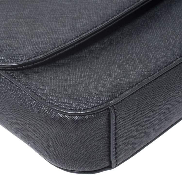 Pre Owned DKNY Black Leather Bryant Flap Crossbody Bag