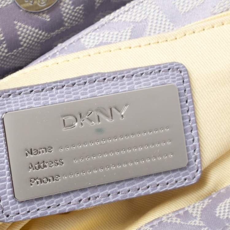 Pre Owned Dkny Lilac Signature Fabric and Leather Buckle Flap Shoulder Bag