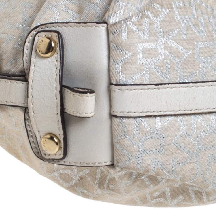 Pre Owned Dkny Ivory Signature Fabric and Leather Shoulder Bag