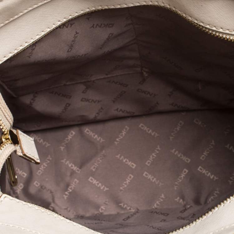 Pre Owned Dkny Off White Leather Book Tote