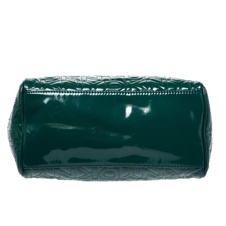 Pre Owned Dkny Green Patent Leather Front Pocket Satchel