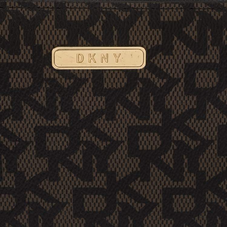 Pre Owned Dkny Brown Monogram Coated Canvas Zip Around Compact Wallet